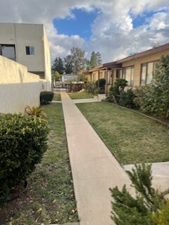 7726 University Ave, Unit E in La Mesa, CA - Building Photo