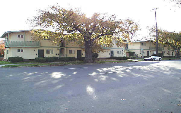 2735-2757 21st St in Sacramento, CA - Foto de edificio - Building Photo