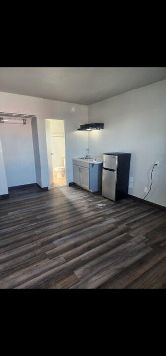 316 S Pioneer Way in Moses Lake, WA - Building Photo