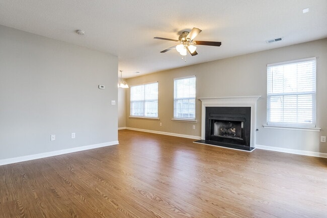 6029 Silkwater Ct in Raleigh, NC - Building Photo - Building Photo