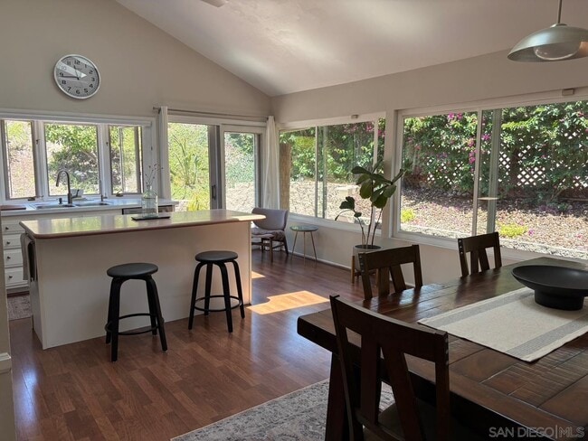property at 9956 Courtyard Dr