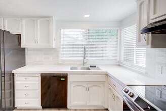 259 Silver Star Ct in Merced, CA - Building Photo - Building Photo