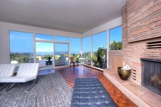40 Twain Harte Ln in San Rafael, CA - Building Photo - Building Photo