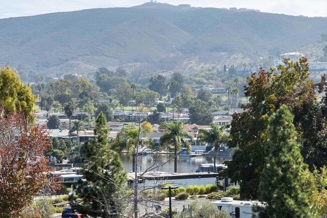 1560 Circa Del Lago, Unit D304