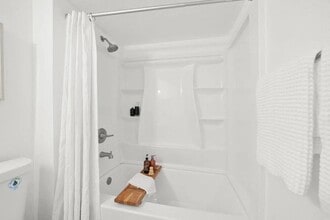 1500-1794 E. Kay St. (1515 Rosecrans) in Compton, CA - Building Photo - Building Photo