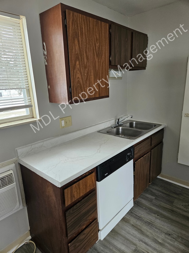 property at 5055 S Washington Rd