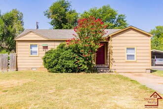 1708 NW 15th St in Lawton, OK - Building Photo - Building Photo