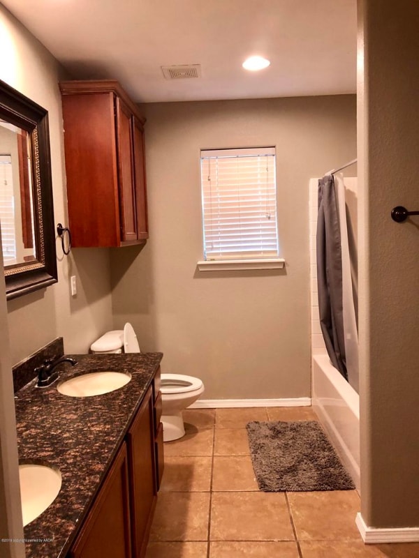 property at 8508 Alexandria Ave