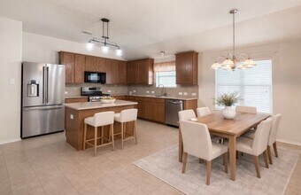 24810 Lazy Tee Ln in Tomball, TX - Building Photo - Building Photo