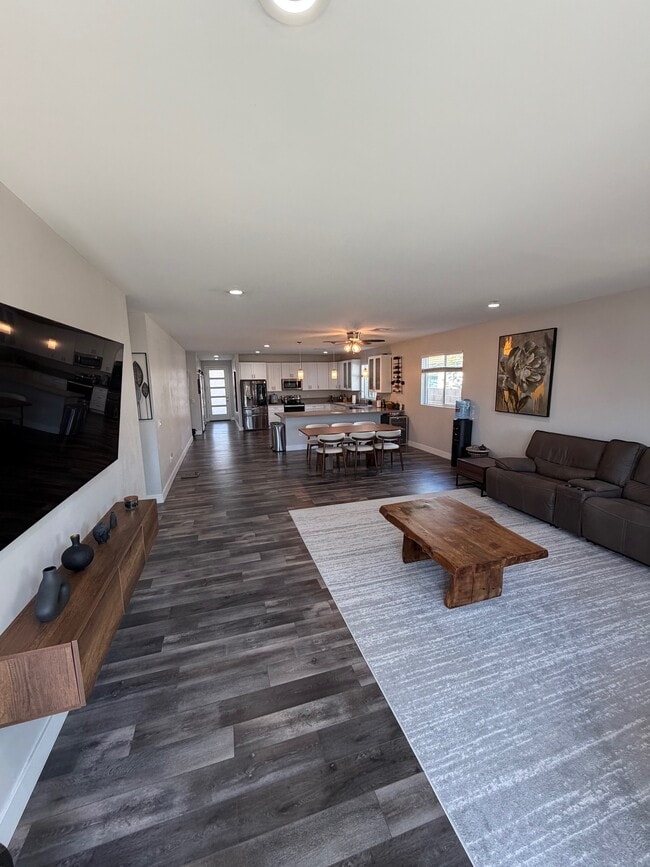 property at 1213 N 28th St