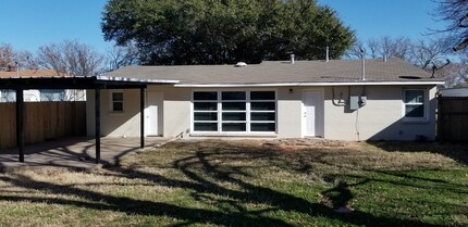 4730 Alamo Dr in Wichita Falls, TX - Building Photo - Building Photo