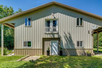 27W172 Galusha Ave in Warrenville, IL - Building Photo - Building Photo
