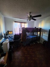 2221 Sherman Cir in Miramar, FL - Building Photo - Building Photo