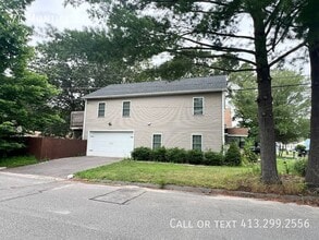 74 Monticello Ave in Springfield, MA - Building Photo - Building Photo