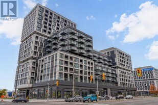 1007 The Queensway in Toronto, ON - Building Photo
