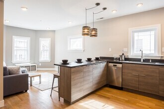 40 Champney St in Boston, MA - Building Photo - Building Photo