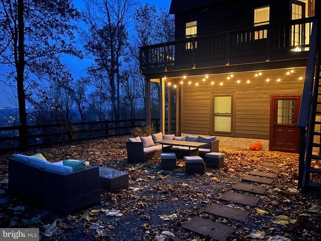 2315 Lookout Rd in Haymarket, VA - Building Photo - Building Photo