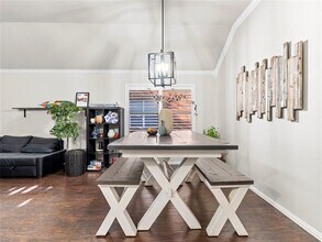 2005 Michelle Creek Dr in Little Elm, TX - Building Photo - Building Photo