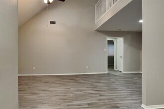 9903 Jockey Club Dr in Houston, TX - Building Photo - Building Photo