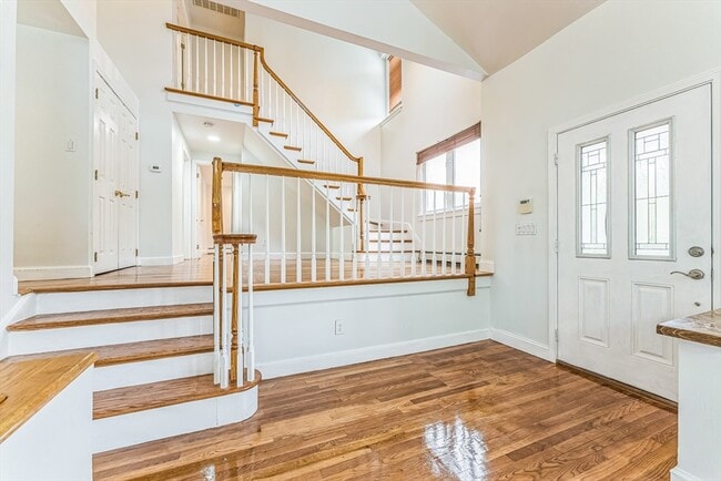 12 Sevland Rd in Newton, MA - Building Photo - Building Photo