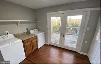 43 Patapsco Rd in Linthicum Heights, MD - Building Photo - Building Photo