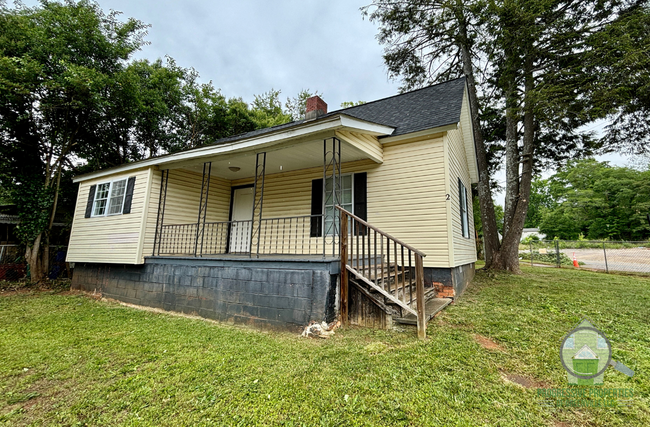 property at 2 Wrigley St
