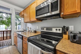 4137 Shaw Blvd in St. Louis, MO - Building Photo - Building Photo