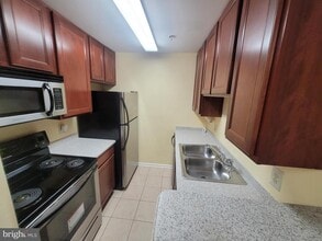 33 Fern Oak Cir in Stafford, VA - Building Photo - Building Photo