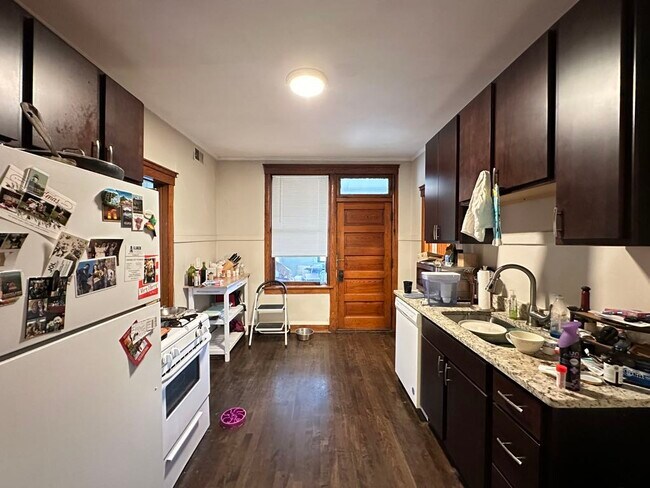 3608 W Grace St in Chicago, IL - Building Photo - Building Photo