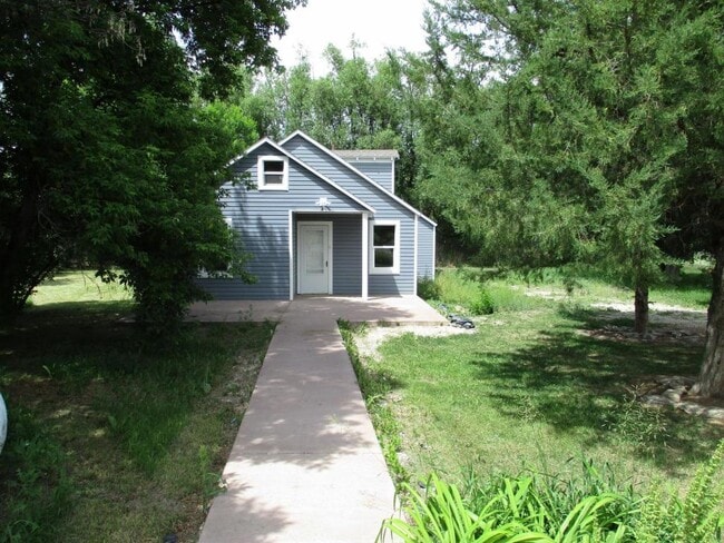 property at 137 W Yellowstone Ave