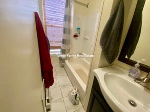 44 Florence St, Unit 48-2 in Somerville, MA - Building Photo - Building Photo