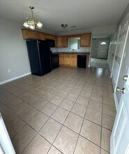 1040 Autumn Leaf Dr, Unit #3 in Richmond, KY - Foto de edificio - Building Photo