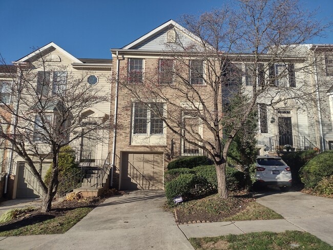 7 Championship Ct in Owings Mills, MD - Foto de edificio - Building Photo