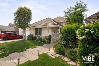 1481 Eastwind Cir in Westlake Village, CA - Building Photo - Building Photo