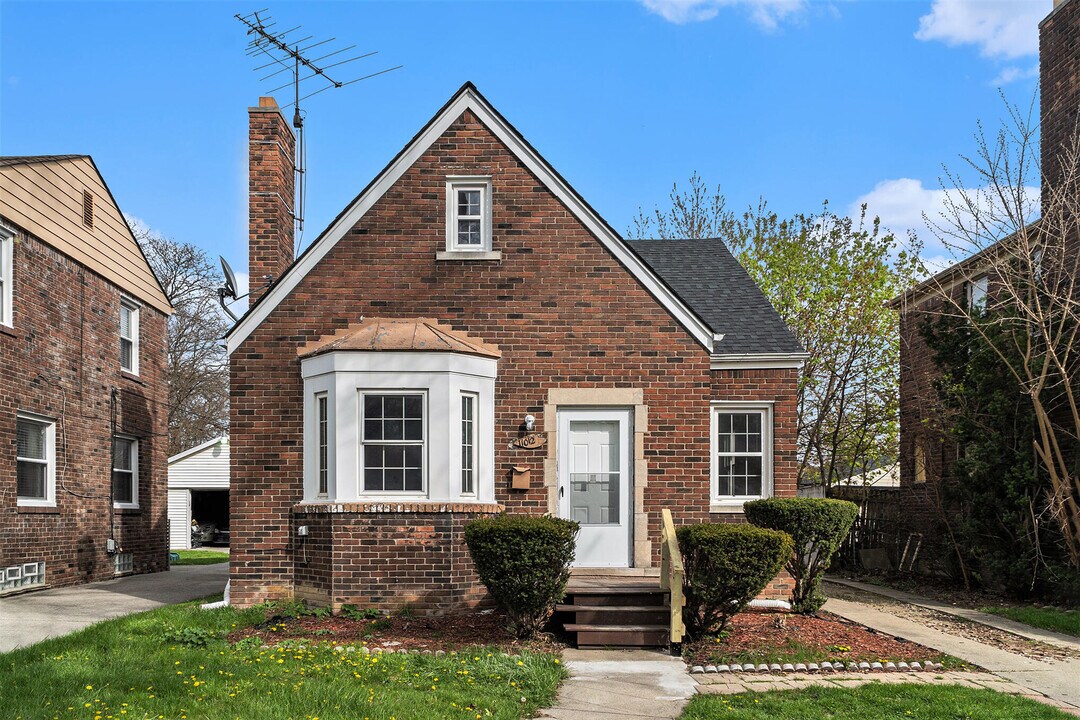 11012 Roxbury St in Detroit, MI - Building Photo