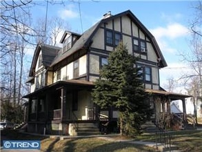 22 School Ln in Ardmore, PA - Building Photo - Building Photo