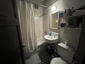 4625 S Lake Dr in Cudahy, WI - Building Photo - Building Photo