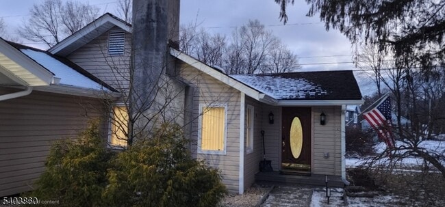 36 Wawayanda Rd in Highland Lakes, NJ - Building Photo - Building Photo