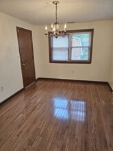 338 Dunfey Ln in Windsor, CT - Foto de edificio - Building Photo