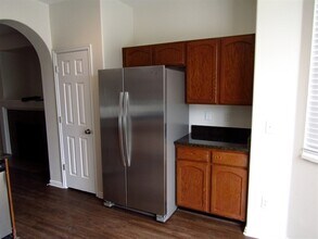 231 Caleb Dr in North Salt Lake, UT - Building Photo - Building Photo