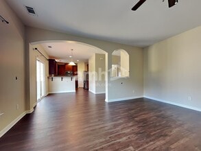 170 Lake Pointe Dr in Pooler, GA - Building Photo - Building Photo