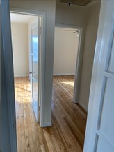 10221 S 8th Ave, Unit 10221 12 in Inglewood, CA - Building Photo - Building Photo