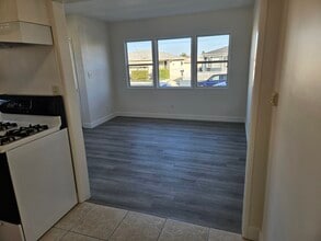 25515 Senator Ave in Harbor City, CA - Building Photo - Building Photo