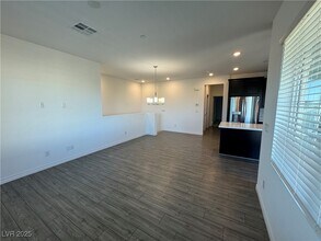 25 Barbara Ln in Las Vegas, NV - Building Photo - Building Photo