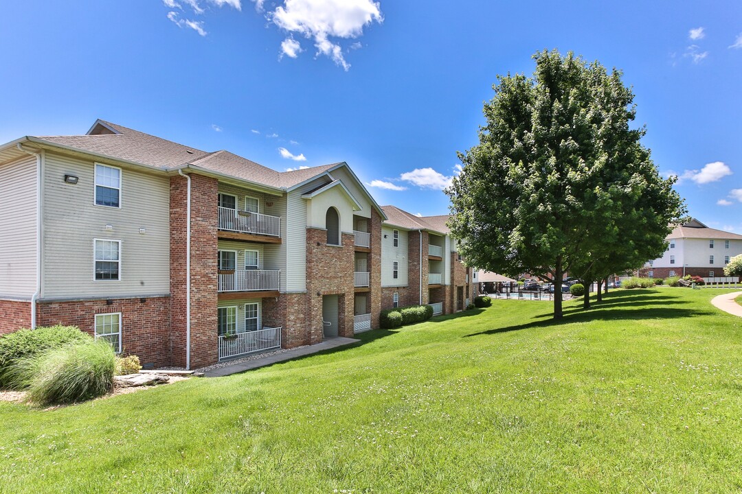 Quail Creek in Springfield, MO - Foto de edificio