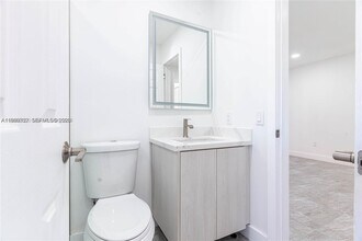 13900 SW 65th Terrace in Miami, FL - Building Photo - Building Photo