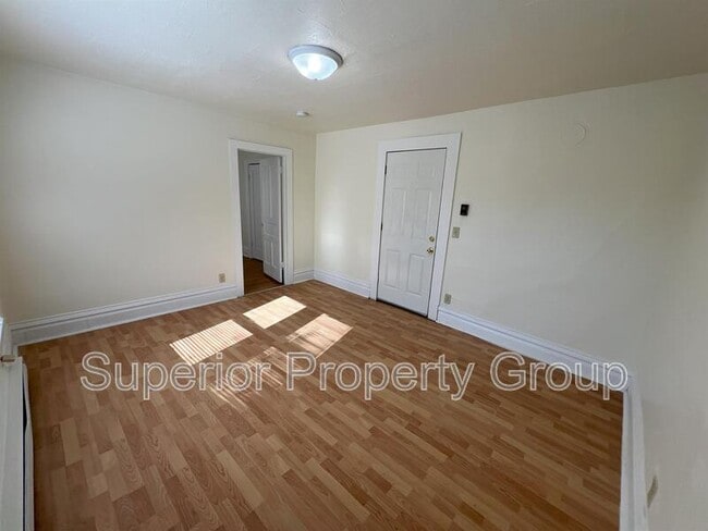 532 E Cook St in Portage, WI - Building Photo - Building Photo