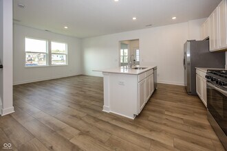 17273 Wellburn Dr in Westfield, IN - Building Photo - Building Photo