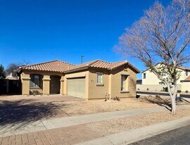 1784 S Falcon Dr in Gilbert, AZ - Building Photo