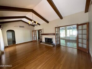 2021 N Alvarado Rd in Phoenix, AZ - Building Photo - Building Photo